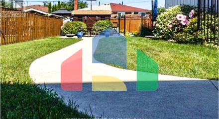 Residential - Single Family Home - Toronto, Canada - Canada