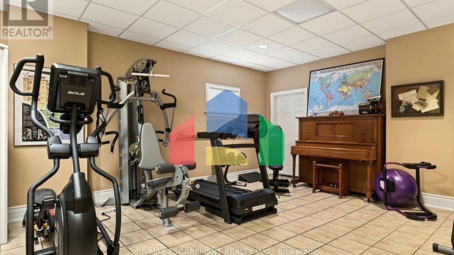 Residential - Single Family Home - Toronto, Canada - Canada