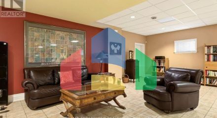 Residential - Single Family Home - Toronto, Canada - Canada