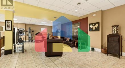 Residential - Single Family Home - Toronto, Canada - Canada