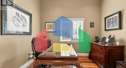 Residential - Single Family Home - Toronto, Canada - Canada