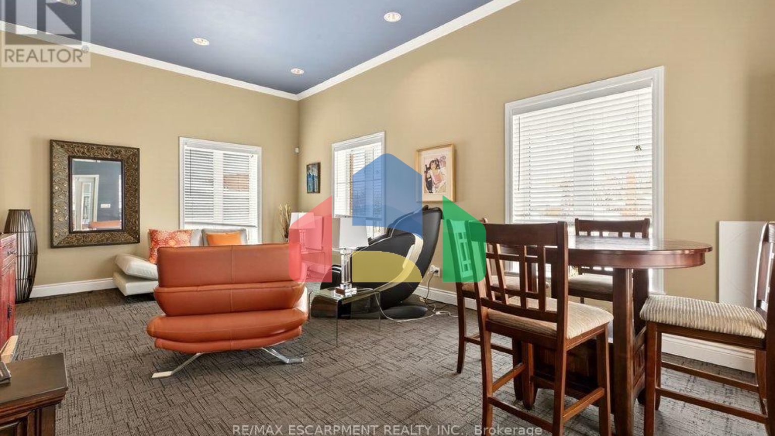 Residential - Single Family Home - Toronto, Canada - Canada