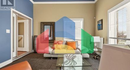 Residential - Single Family Home - Toronto, Canada - Canada