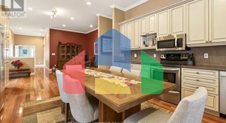 Residential - Single Family Home - Toronto, Canada - Canada