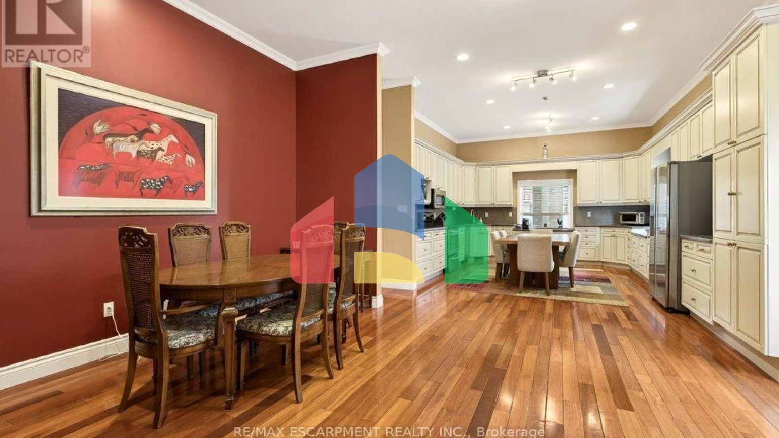 Residential - Single Family Home - Toronto, Canada - Canada