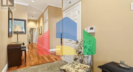 Residential - Single Family Home - Toronto, Canada - Canada