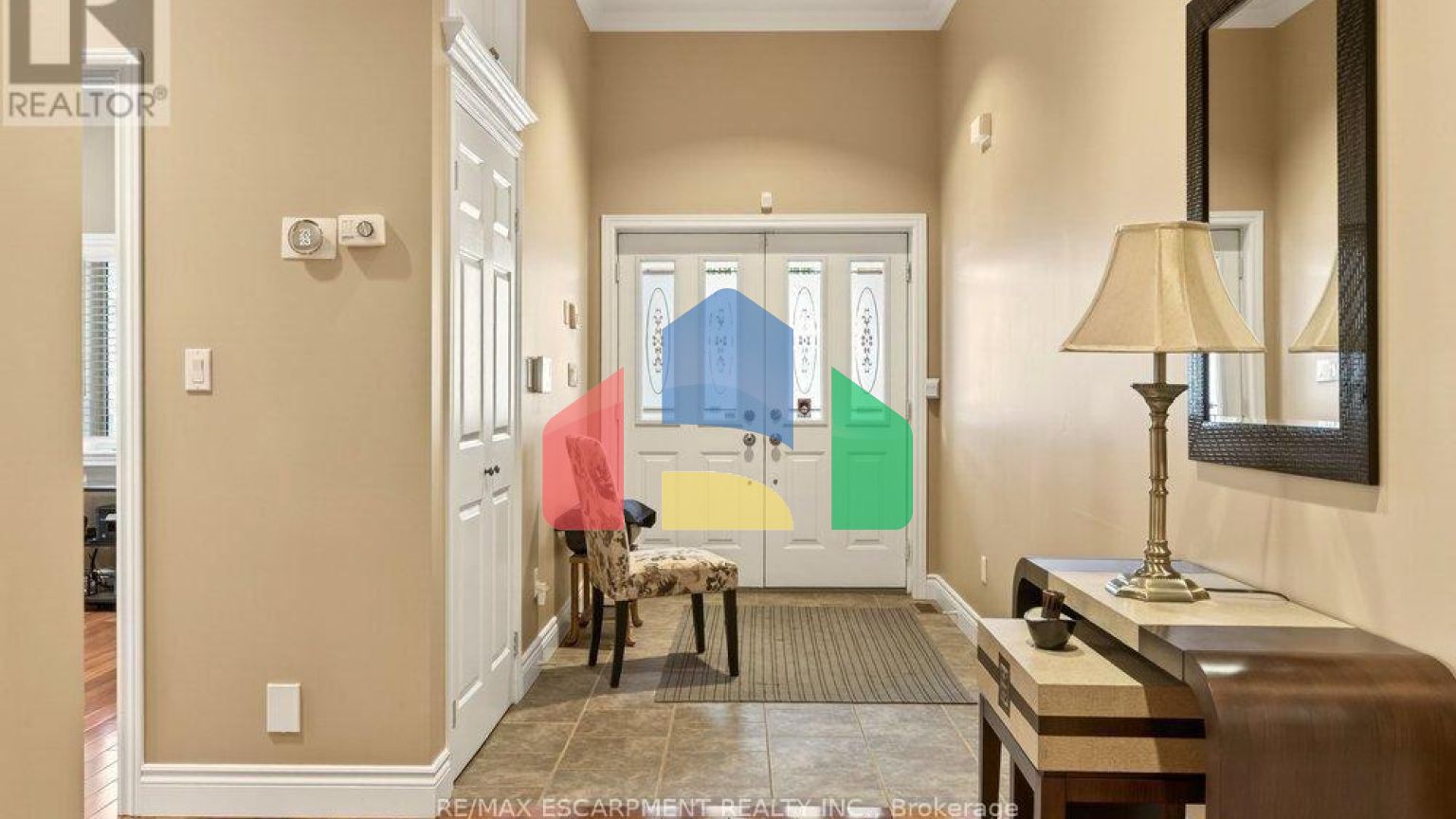 Residential - Single Family Home - Toronto, Canada - Canada