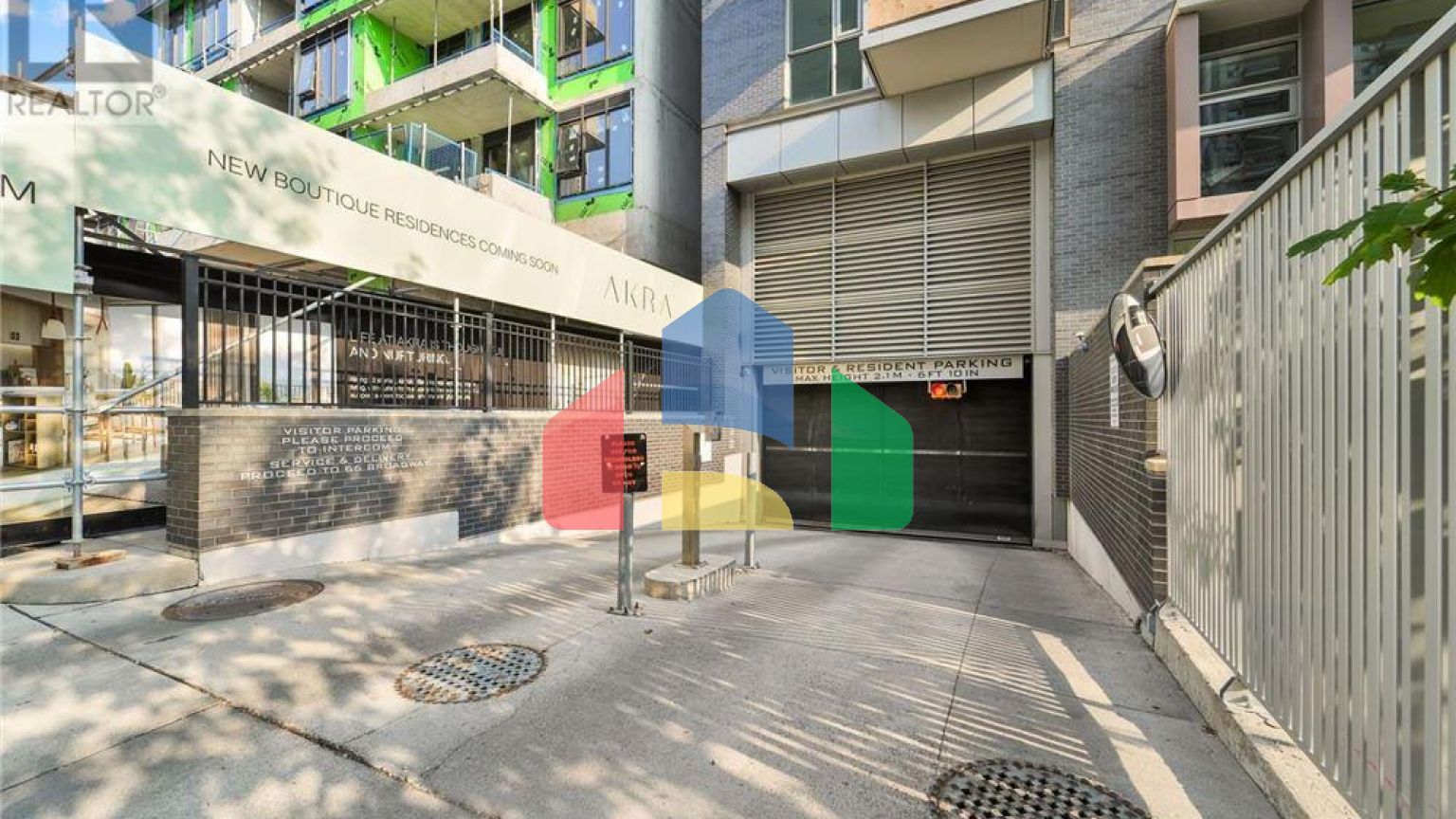 Residential - Single Family Home - Toronto, Canada - Canada