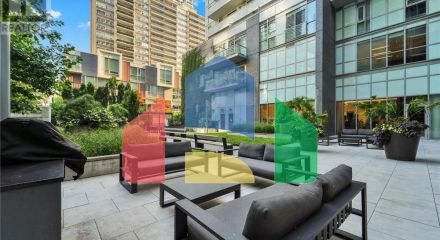 Residential - Single Family Home - Toronto, Canada - Canada