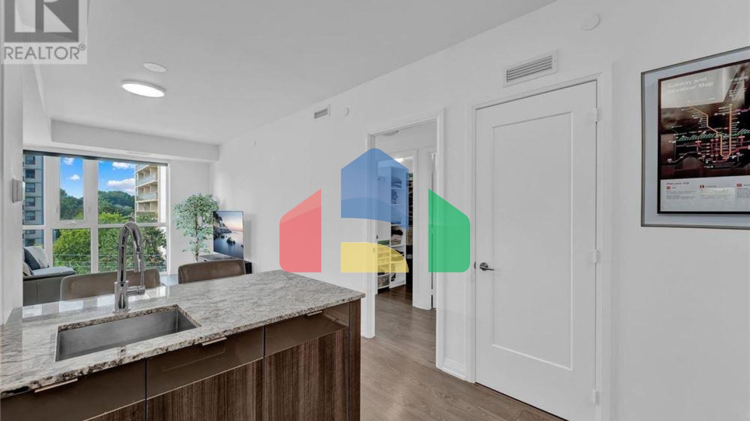 Residential - Single Family Home - Toronto, Canada - Canada