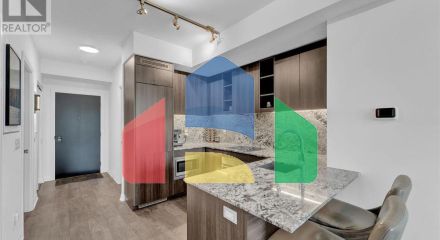 Residential - Single Family Home - Toronto, Canada - Canada