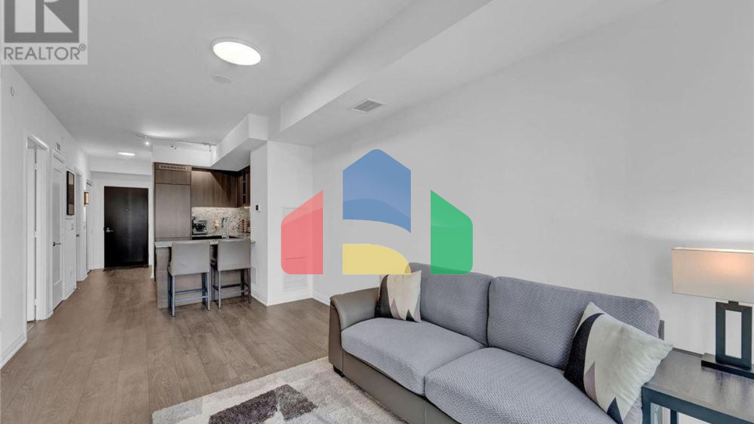 Residential - Single Family Home - Toronto, Canada - Canada