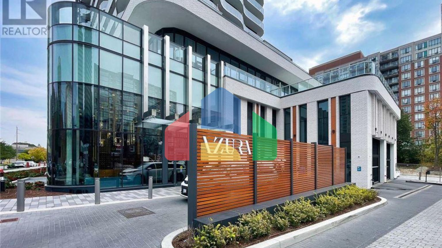 Residential - Single Family Home - Toronto, Canada - Canada