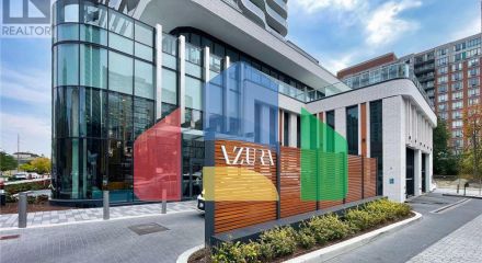 Residential - Single Family Home - Toronto, Canada - Canada