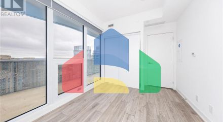 Residential - Single Family Home - Toronto, Canada - Canada