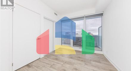 Residential - Single Family Home - Toronto, Canada - Canada