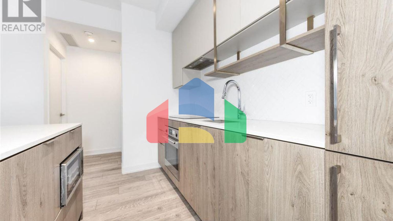 Residential - Single Family Home - Toronto, Canada - Canada