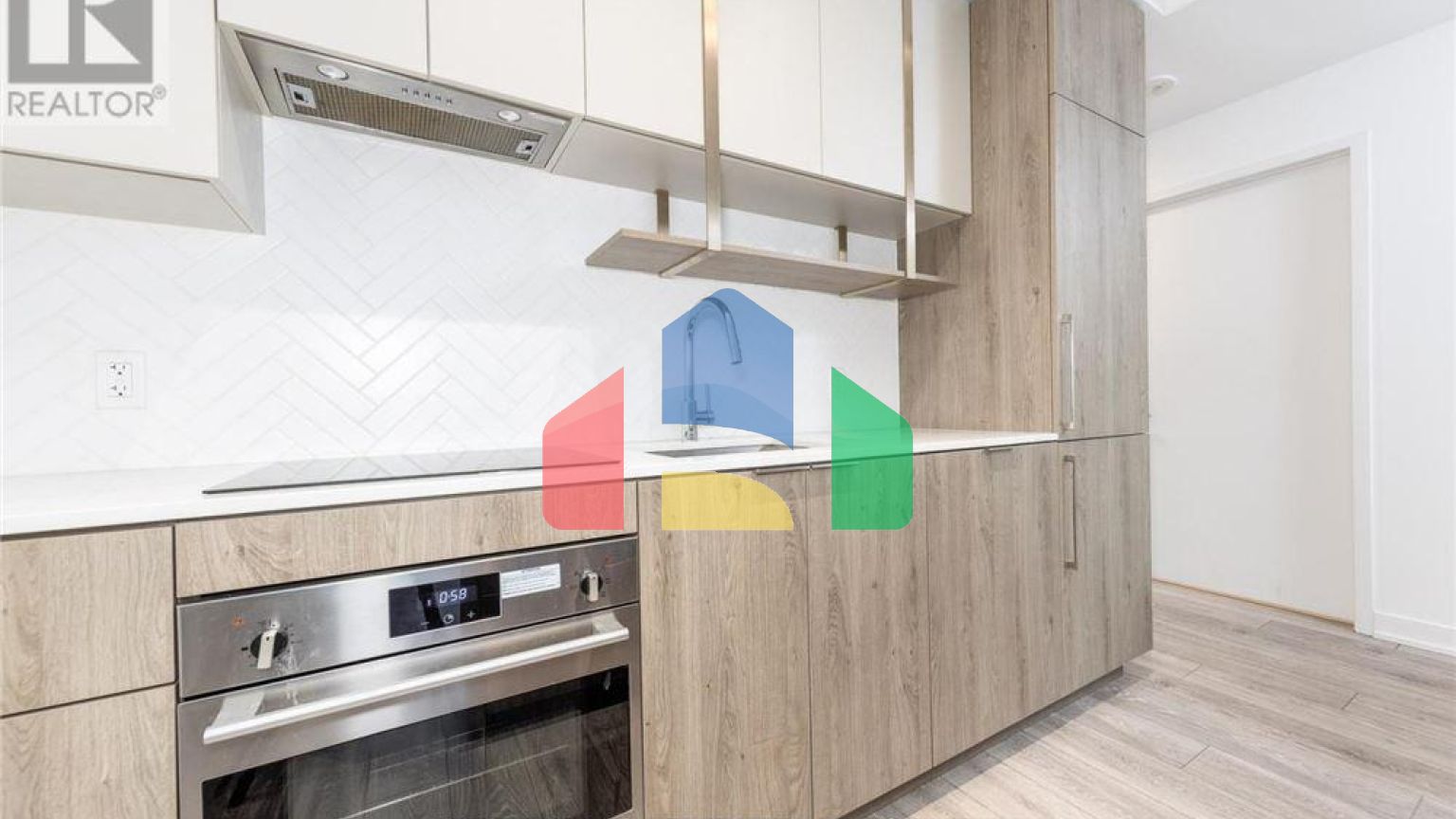 Residential - Single Family Home - Toronto, Canada - Canada