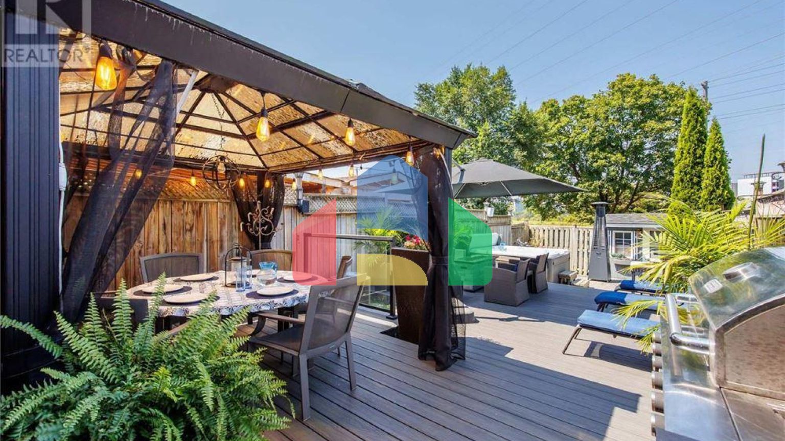 Residential - Single Family Home - Toronto, Canada - Canada