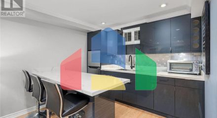 Residential - Single Family Home - Toronto, Canada - Canada