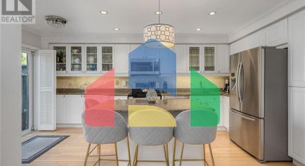 Residential - Single Family Home - Toronto, Canada - Canada