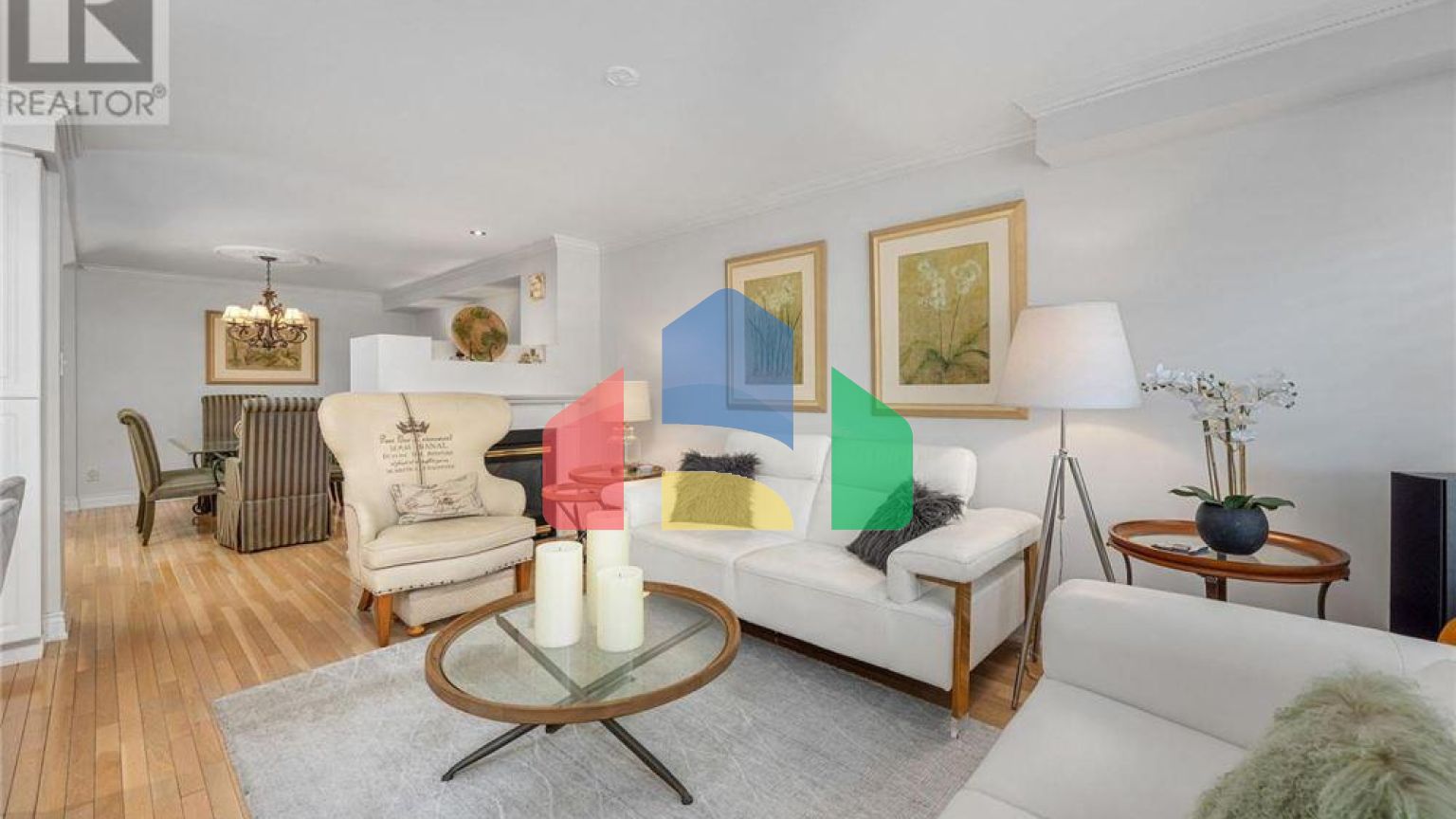 Residential - Single Family Home - Toronto, Canada - Canada