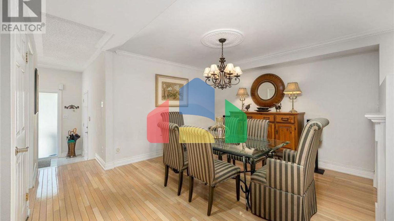 Residential - Single Family Home - Toronto, Canada - Canada