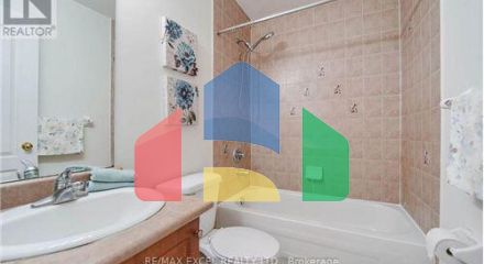 Residential - Townhouse - Toronto, Canada - Canada