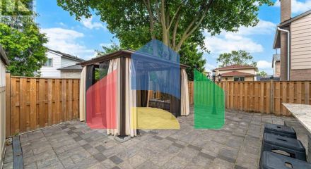 Residential - Single Family Home - Toronto, Canada - Canada