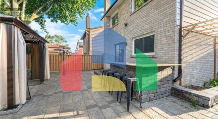 Residential - Single Family Home - Toronto, Canada - Canada