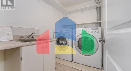 Residential - Single Family Home - Toronto, Canada - Canada