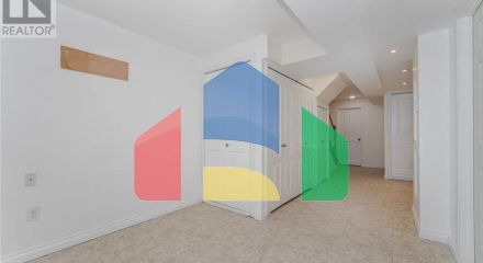 Residential - Single Family Home - Toronto, Canada - Canada