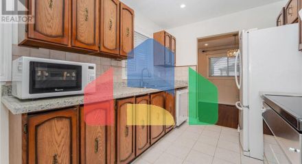 Residential - Single Family Home - Toronto, Canada - Canada