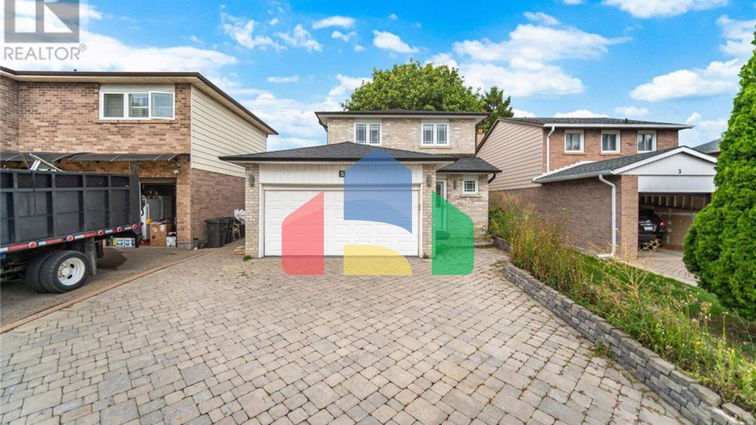 Residential - Single Family Home - Toronto, Canada - Canada