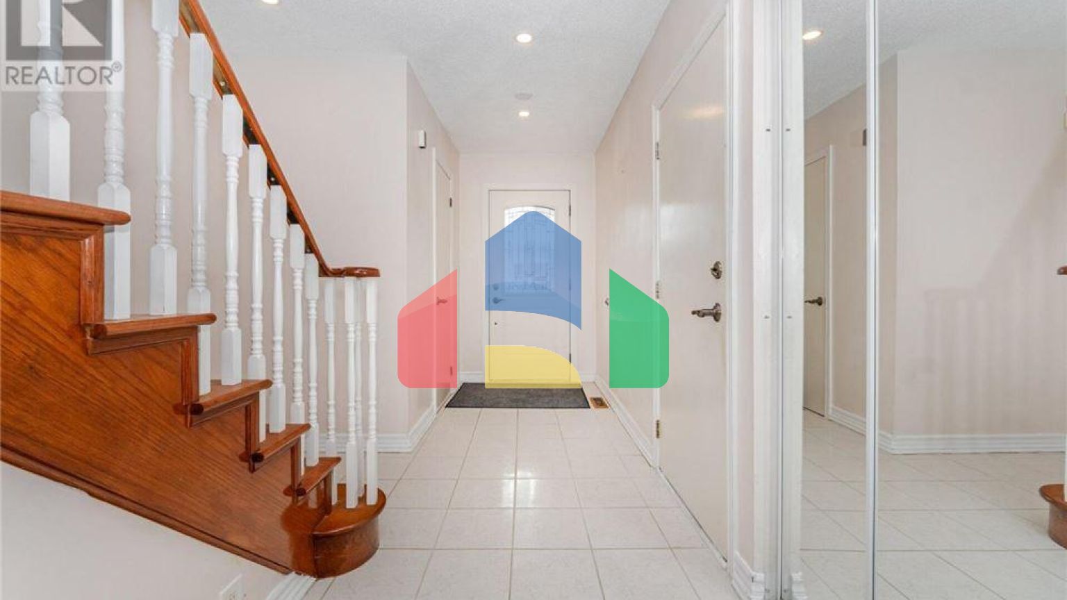 Residential - Single Family Home - Toronto, Canada - Canada