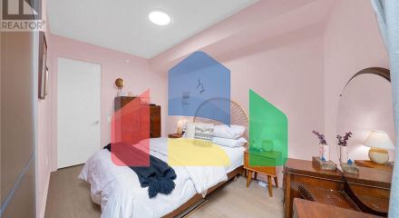 Residential - Single Family Home - Toronto, Canada - Canada