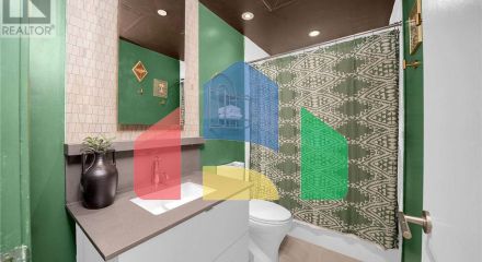 Residential - Single Family Home - Toronto, Canada - Canada