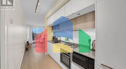 Residential - Single Family Home - Toronto, Canada - Canada