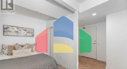 Residential - Single Family Home - Toronto, Canada - Canada