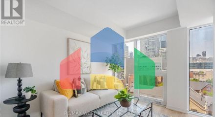 Residential - Single Family Home - Toronto, Canada - Canada