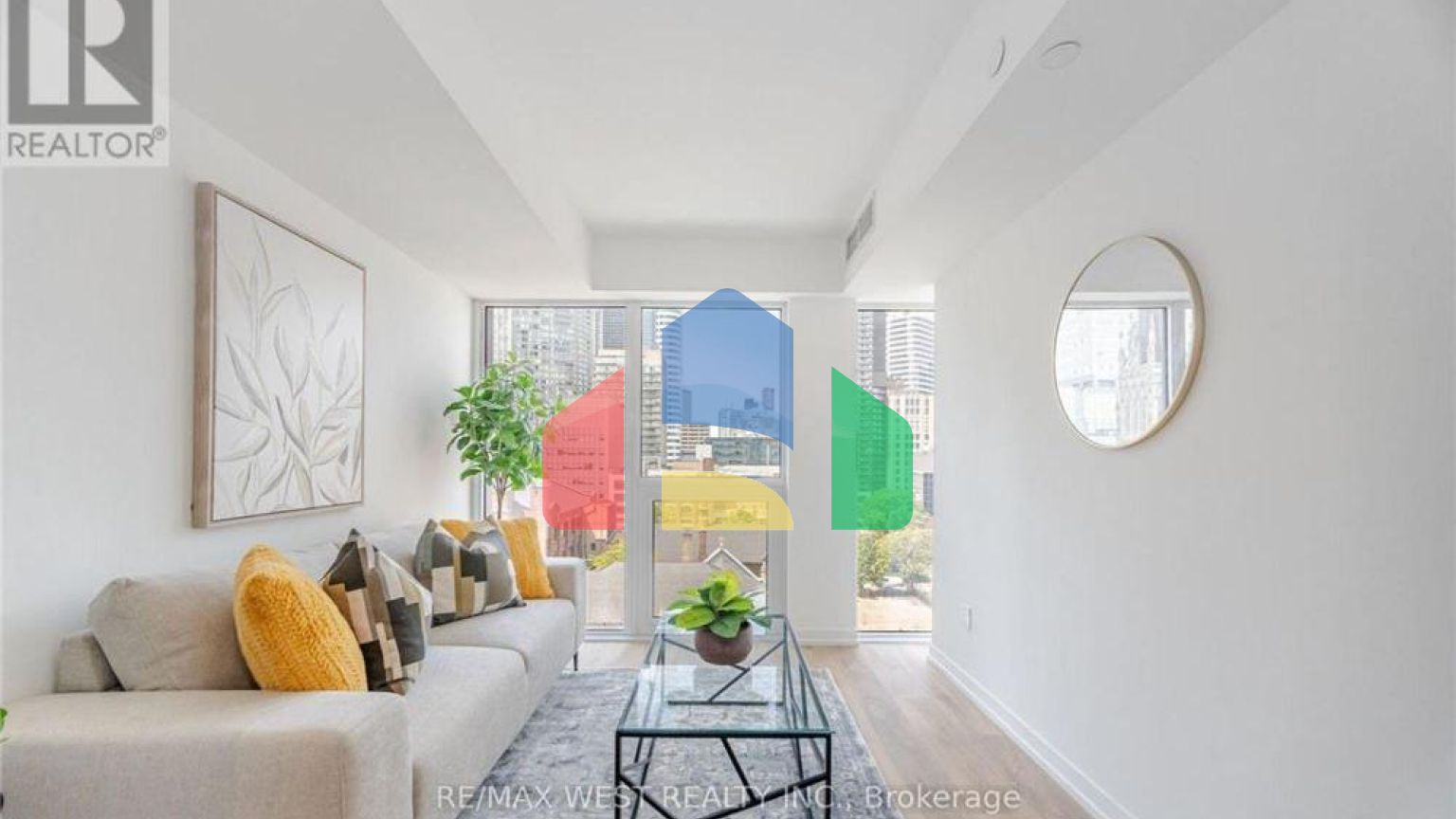 Residential - Single Family Home - Toronto, Canada - Canada