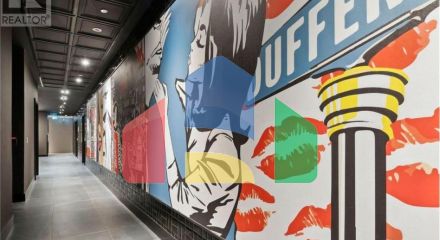 Residential - Single Family Home - Toronto, Canada - Canada