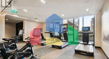 Residential - Single Family Home - Toronto, Canada - Canada