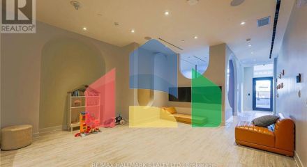 Residential - Single Family Home - Toronto, Canada - Canada