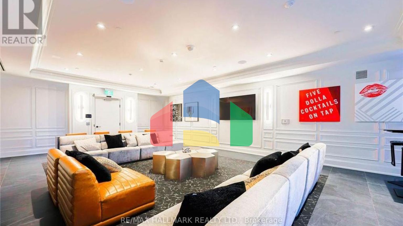 Residential - Single Family Home - Toronto, Canada - Canada