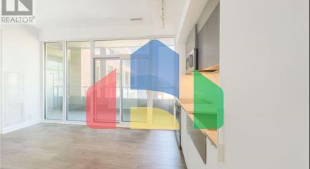 Residential - Single Family Home - Toronto, Canada - Canada