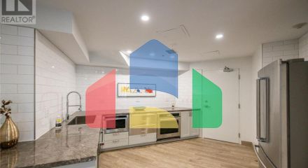 Residential - Single Family Home - Toronto, Canada - Canada