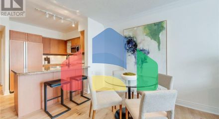 Residential - Single Family Home - Toronto, Canada - Canada