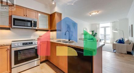 Residential - Single Family Home - Toronto, Canada - Canada