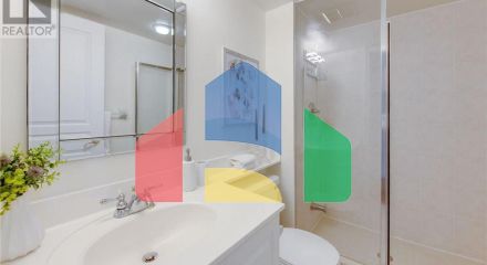 Residential - Single Family Home - Toronto, Canada - Canada